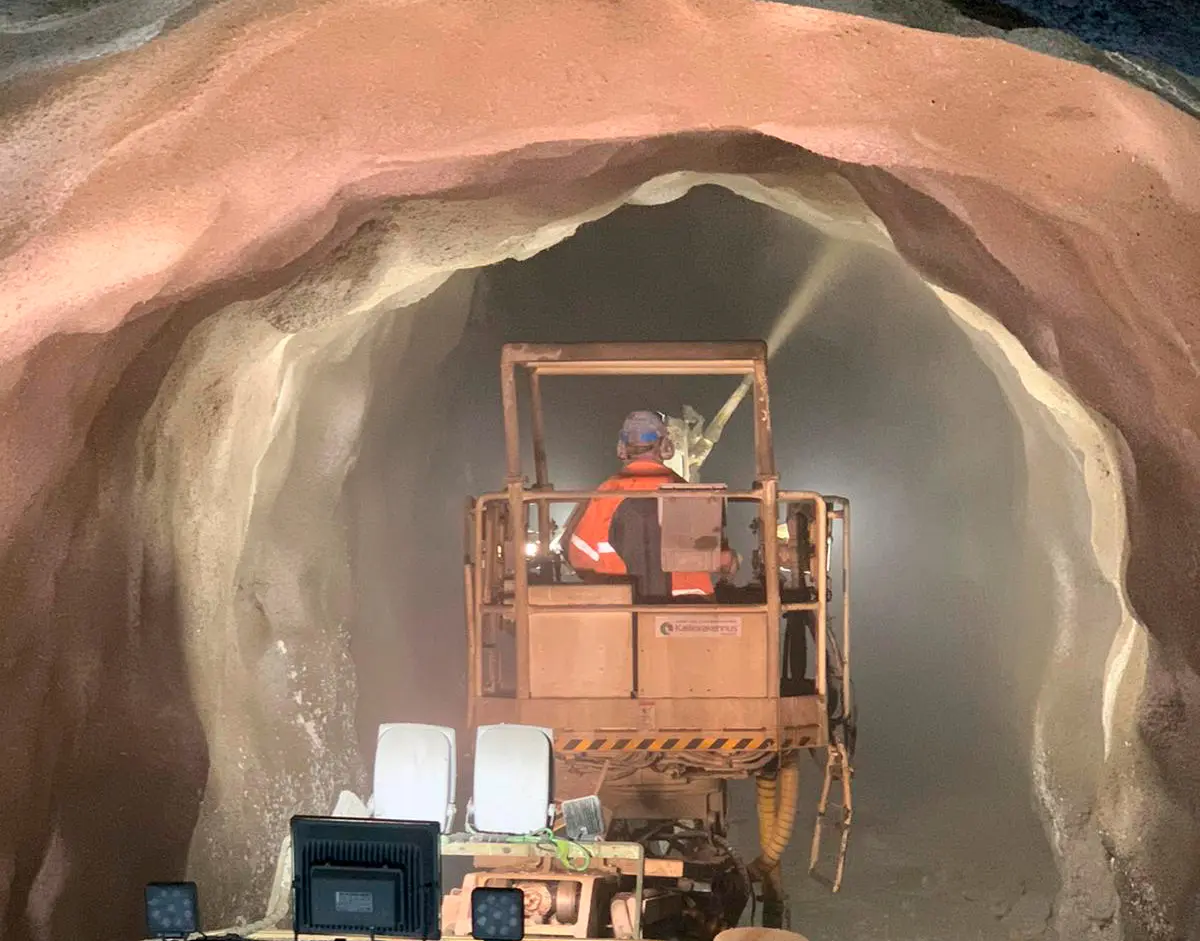Kuituvahvistettu ruiskubetoni tunneli – Ruskon Betoni