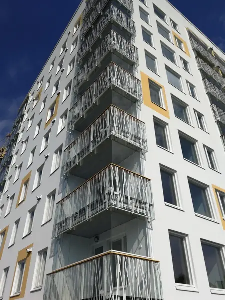 Betroc Oy:n julkisivuelementit ja parvekkeet