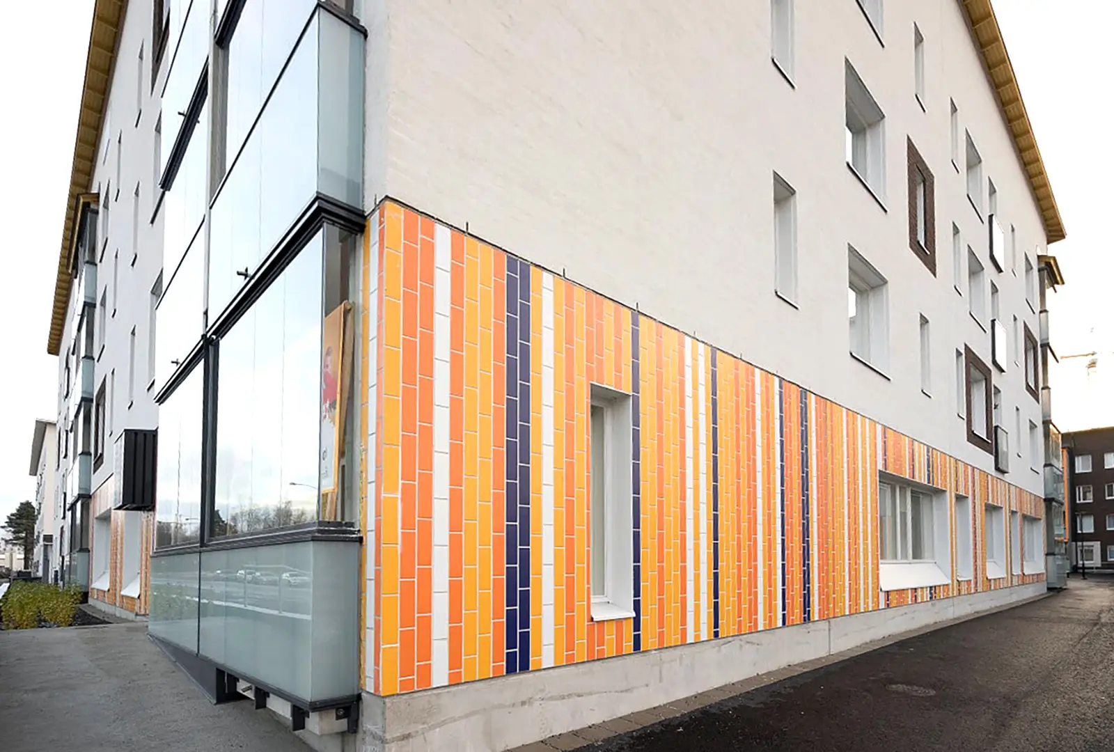 Pellon Betoni elementti tiilipinta Oulu